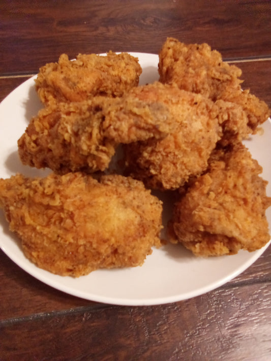 Ackees Original Fried Chicken Trays- 1 TRAY- FULL($8.58 / person) Serves 10