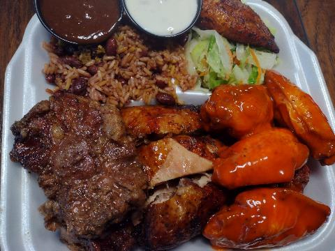 Buffalo Billy 5 Buffalo Wings & Curry Goat + Slice of Cheesecake