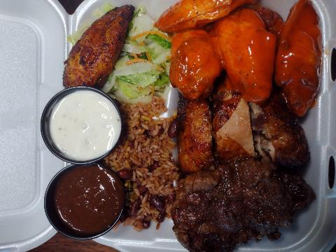 Buffalo Major - 5 Buffalo Wings, Curry Chicken s & Jerk Chicken + Slice of Cheesecake