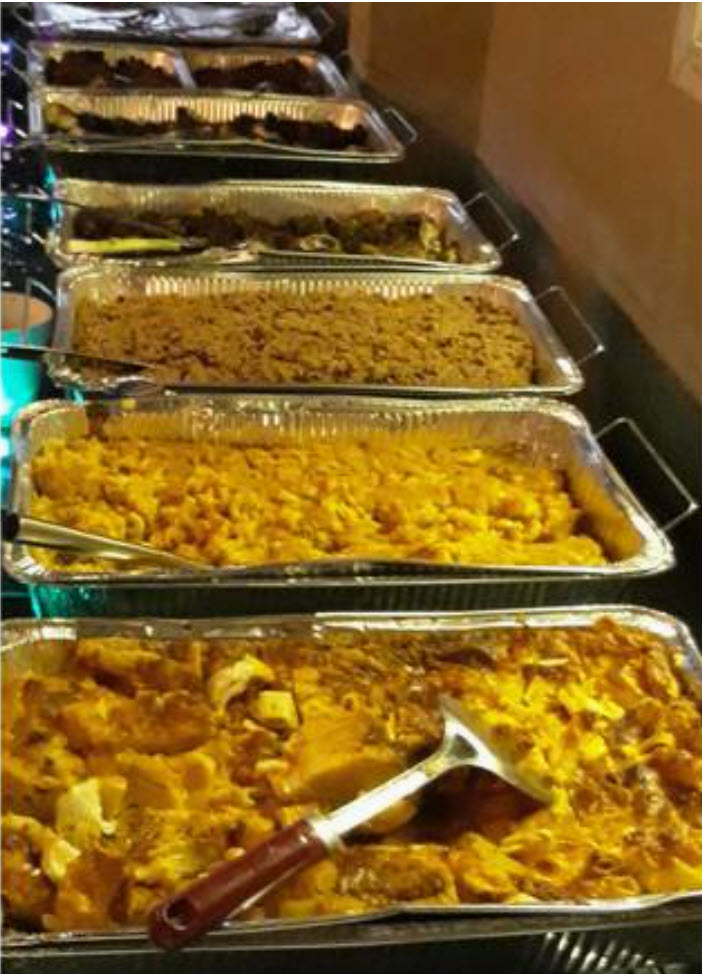 Family Feast (Feeds 8) 3lbs Ox Tails -2 Whole Jerk chickens-15 Jerk Chick'n Wings, 3 lbs. Rice & Peas- 1lb Stewed Cabbage- 1lb Sweet Plantains- and a 2 liter Pepsi